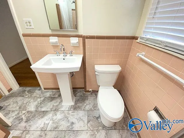 6210 Stratford Ct NW — Photo 25