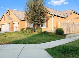 3702 N Sallee St, Visalia, CA