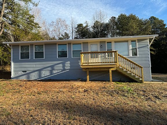 2nd image of 15075 Campbells Mill Dr