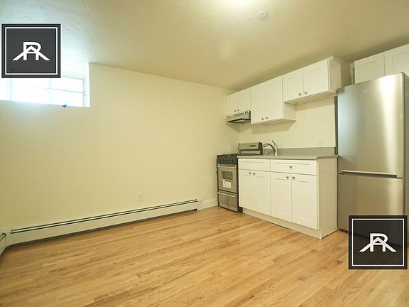 2nd image of 503 E Broadway Unit 2