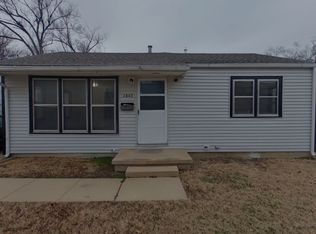 1842 N Chautauqua Ave, Wichita, KS 67214