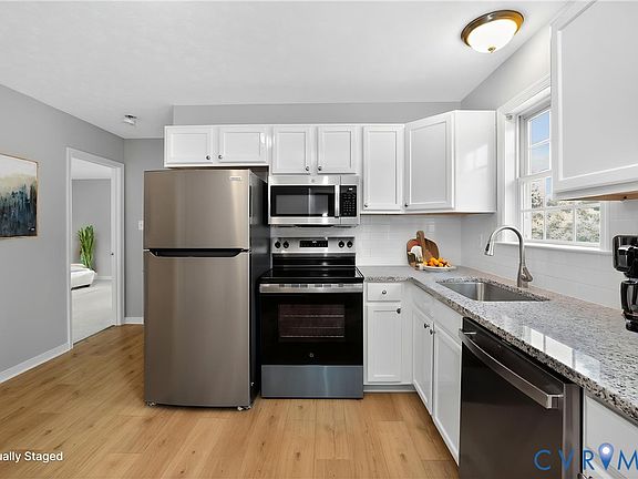 4th image of 1827 Clarkson Rd