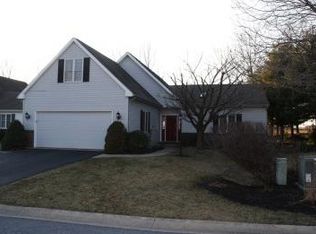 626 Pondside Ln, Lebanon, PA 17042