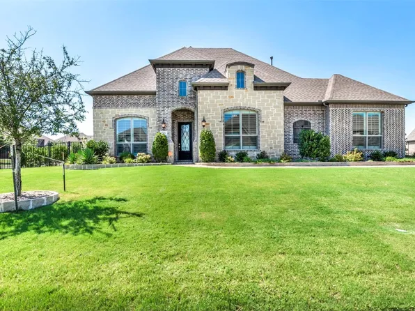 305 Toulouse Ln, Heath, TX 75032