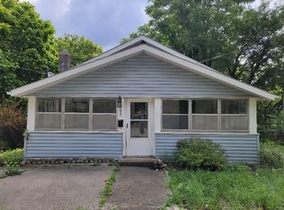 204 N Water St, Chesterfield, IN 46017