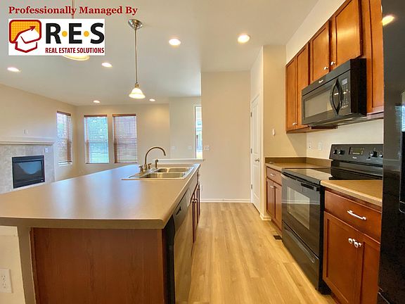 2nd image of 10763 E 28th Pl
