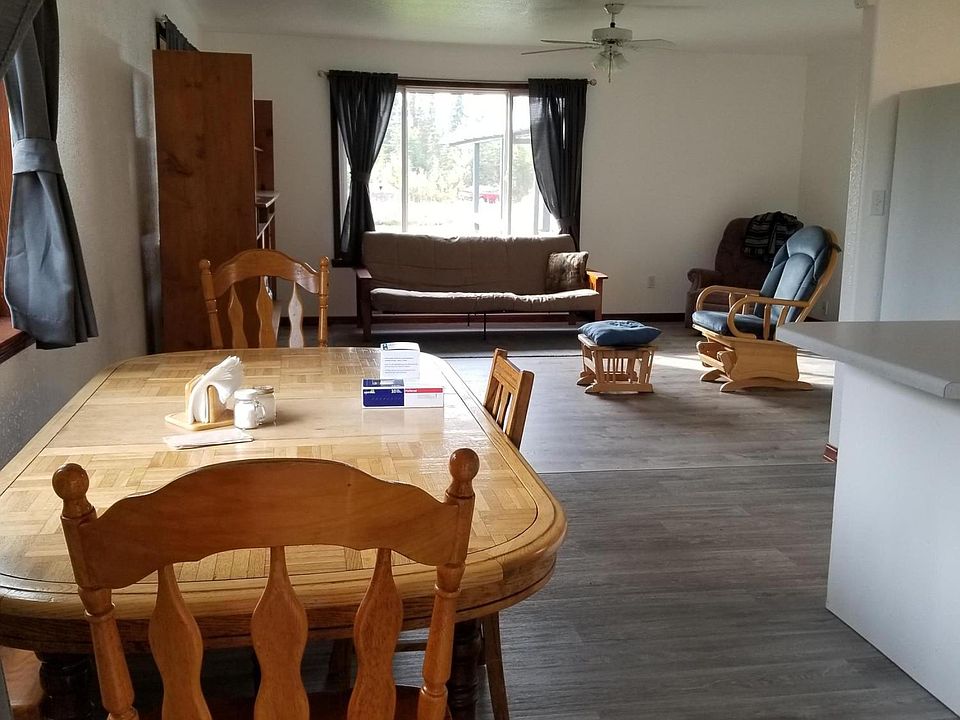 2nd image of 48880 Debbie Ave