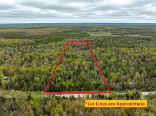 Et Rd, Trenary, MI 49891