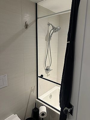 4th image of 239 Monroe St #1