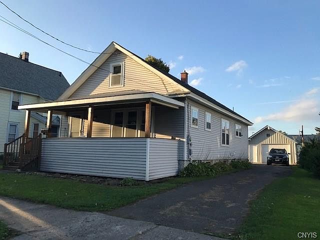 1st image of 30 Evergreen St