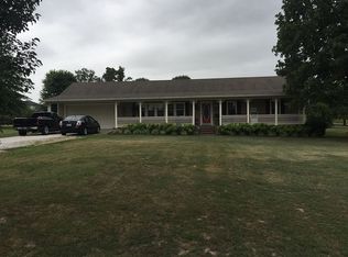 5212 W Garrett Rd, Rogers, AR 72758