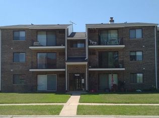 7335 Tiffany Dr APT 1B, Orland Park, IL 60462