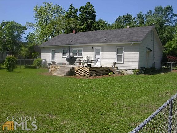 2nd image of 355 S Leroy St