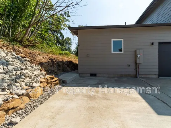 1815 N R St Unit B, Washougal, WA 98671