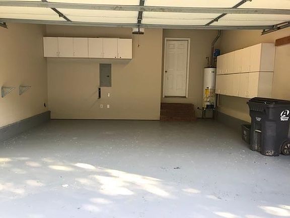 3rd image of 2917 Kingstream Dr