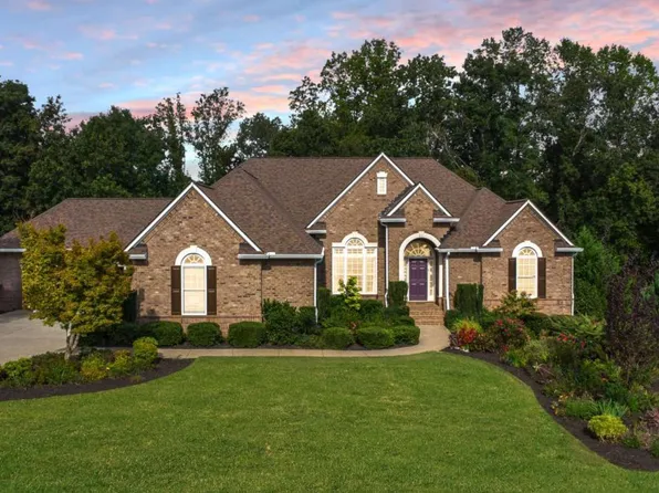 5715 Catalpa Ct, Cumming, GA 30040