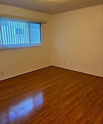 5th image of 134 S Gramercy Pl APT 5