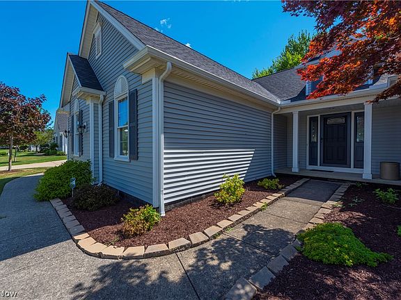 2nd image of 2333 Windward Dr