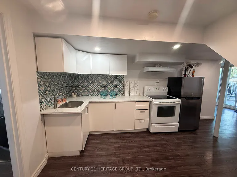 109 Bonshaw Ave — Photo 7