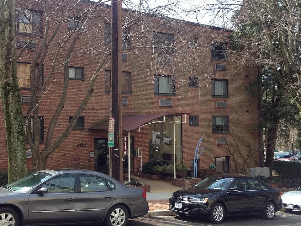 4114 Davis Pl NW #308