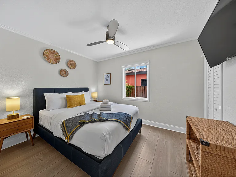 510 NE 8th Ave — Photo 33