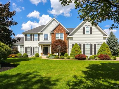 94 Graystone Ln, Orchard Park, NY, 14127