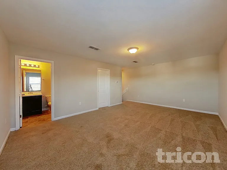 1610 Liberty Tree Pl — Photo 26