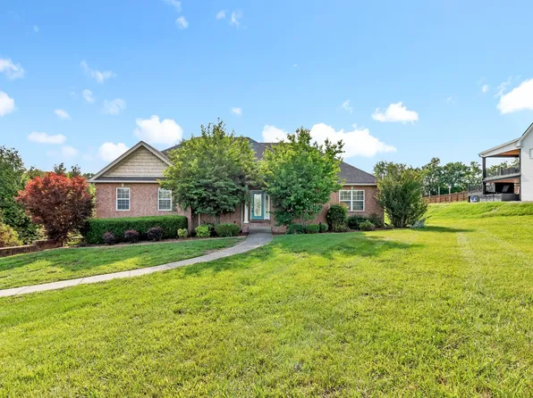 392 Holt Rd, Lebanon, TN 37087