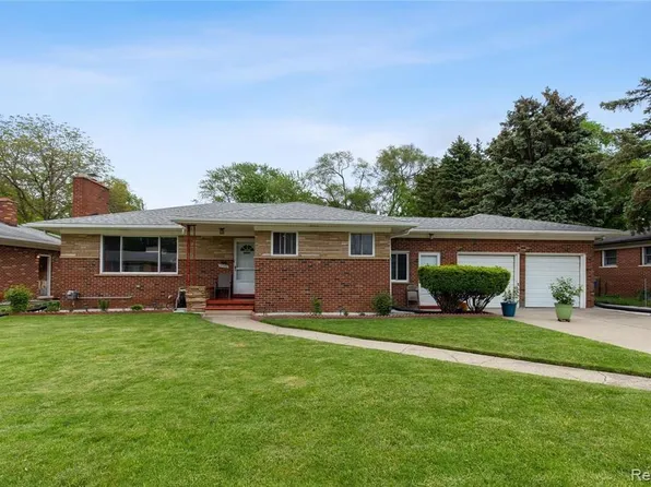 21370 Masch Ave, Warren, MI 48091