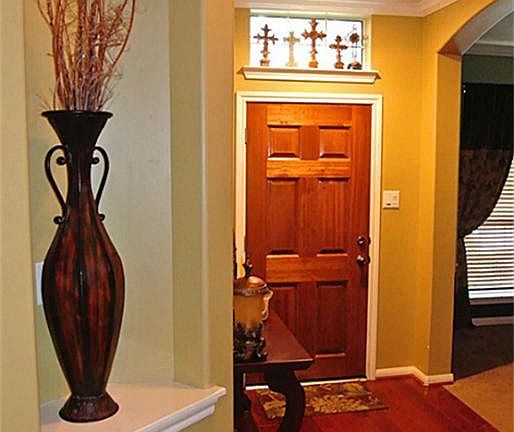 Beautiful entry