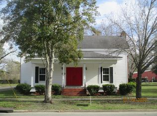 22378 Main St, Alapaha, GA 31622