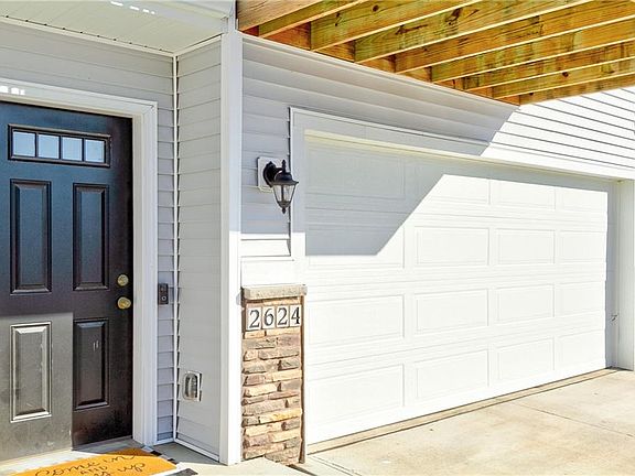 2nd image of 2624 NW Lois Ln