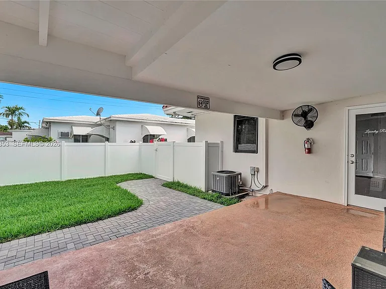 1704 Rodman St #3 — Photo 18