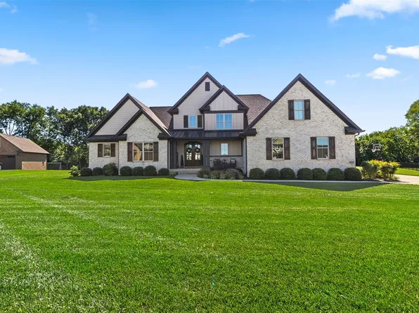 847 Mount Rainier Dr, Bowling Green, KY 42104