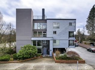 3501 SW Holden St APT 303, Seattle, WA 98126