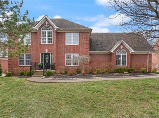 12027 Eagle Knoll Dr, Sellersburg, IN 47172