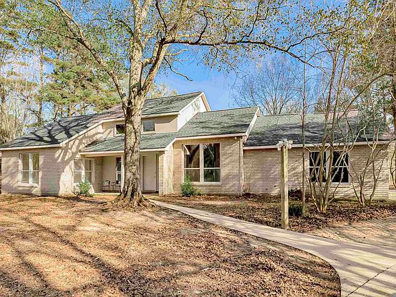 3rd image of 433 Jean Lafitte Ave