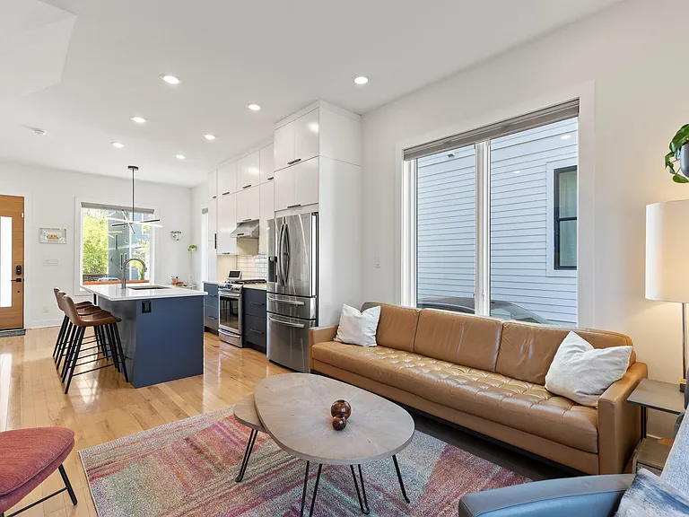 604 Velma Hopkins Ln — Photo 15