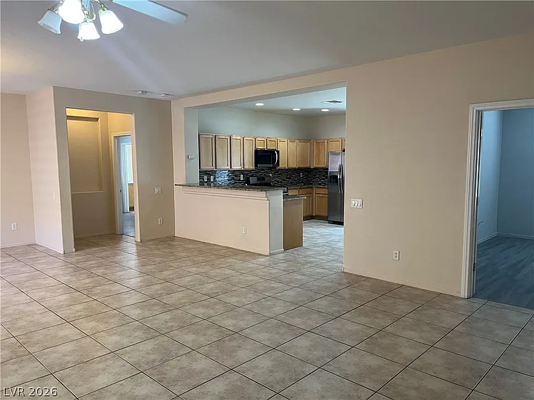 10922 Moonbeam Glow Ln — Photo 28