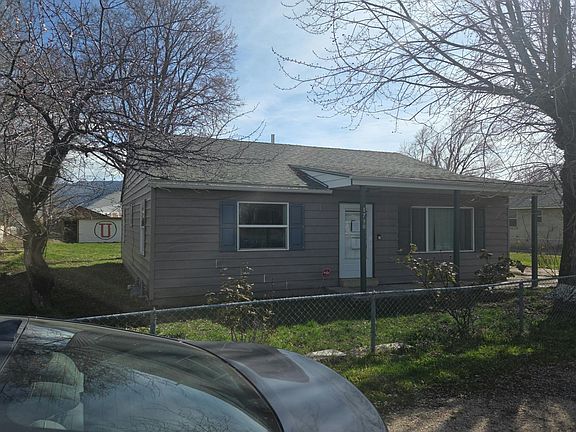 3rd image of 1730 S Center Ave