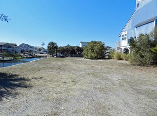 1 Scotland St, Ocean Isle Beach, NC 28469