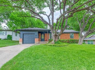 876 Lake Terrace Dr, Dallas, TX 75218