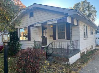 1027 N Oakland Ave, Decatur, IL 62522