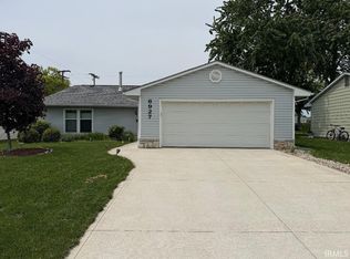 6927 Peartree Ln, Fort Wayne, IN 46825