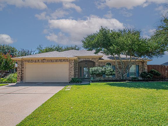 3rd image of 6620 Springhill Dr