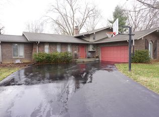 500 Lazy Ln, Greenwood, IN 46142