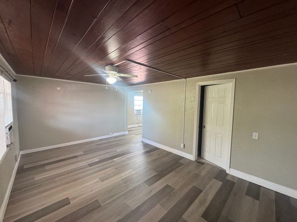 7209 Boca Ciega Dr APT 2