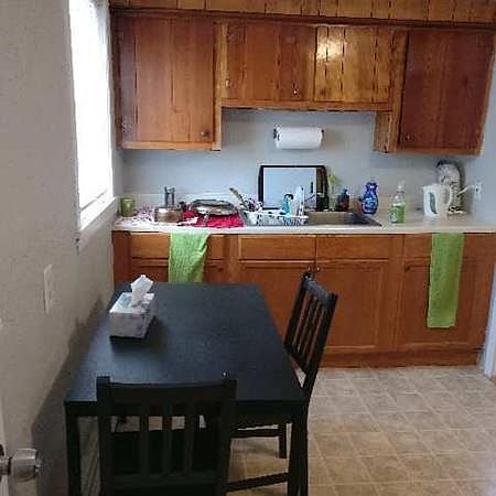 2nd image of 45 Jeffries St #3