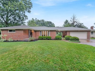 901 Wilshire Dr, Amherst, OH, 44001