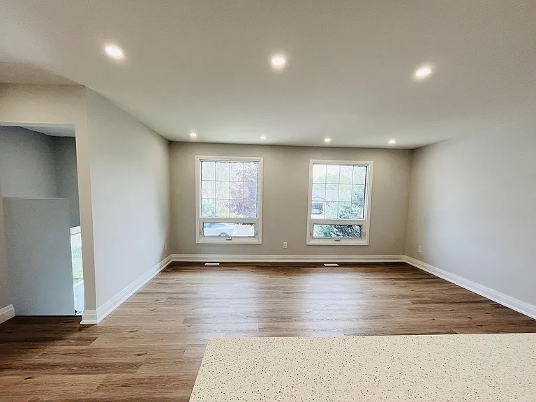 26 Oren Blvd #MAIN — Photo 6